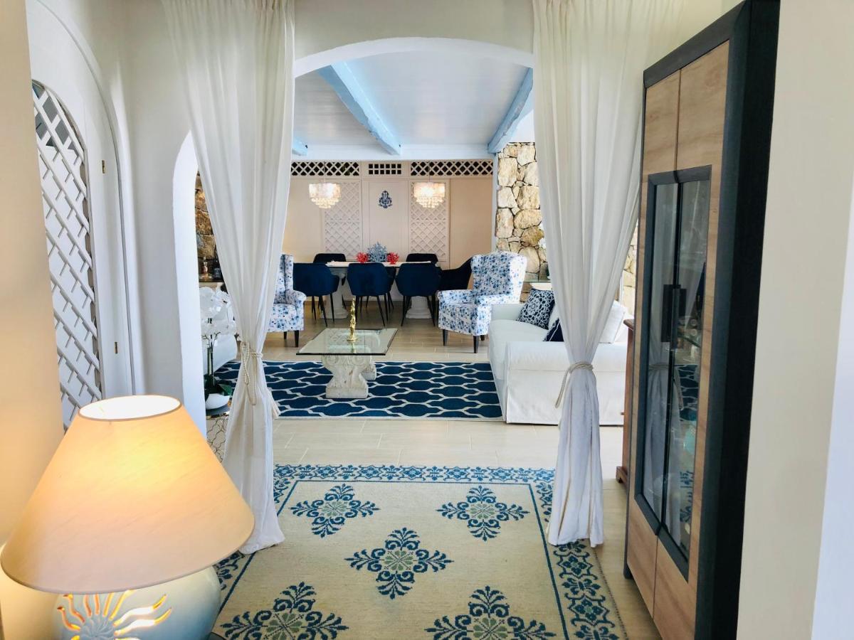 Villa Adel San Teodoro  Exteriör bild