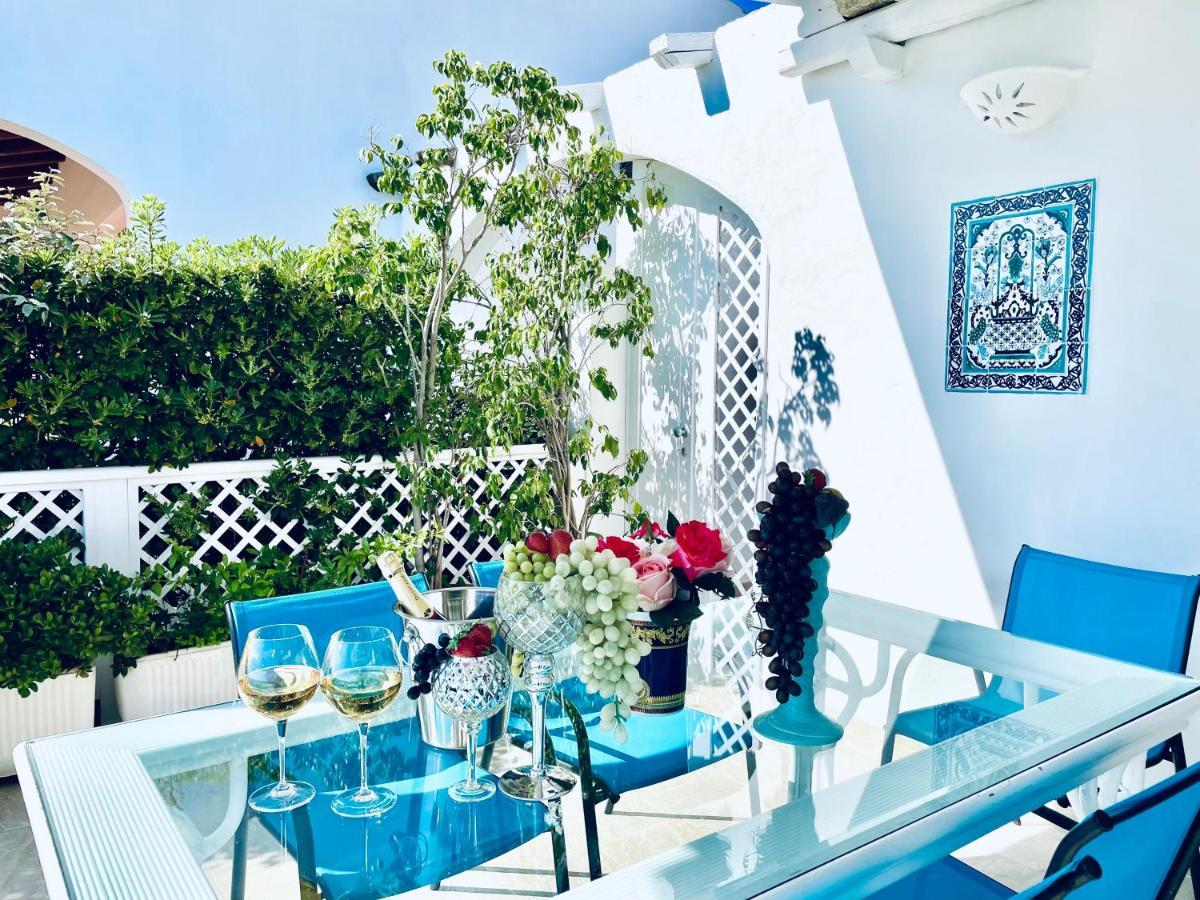 Villa Adel San Teodoro  Exteriör bild