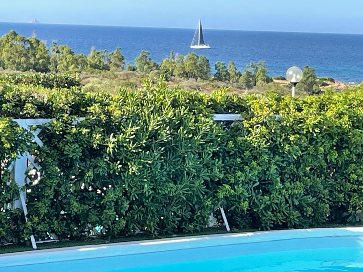 Villa Adel San Teodoro  Exteriör bild