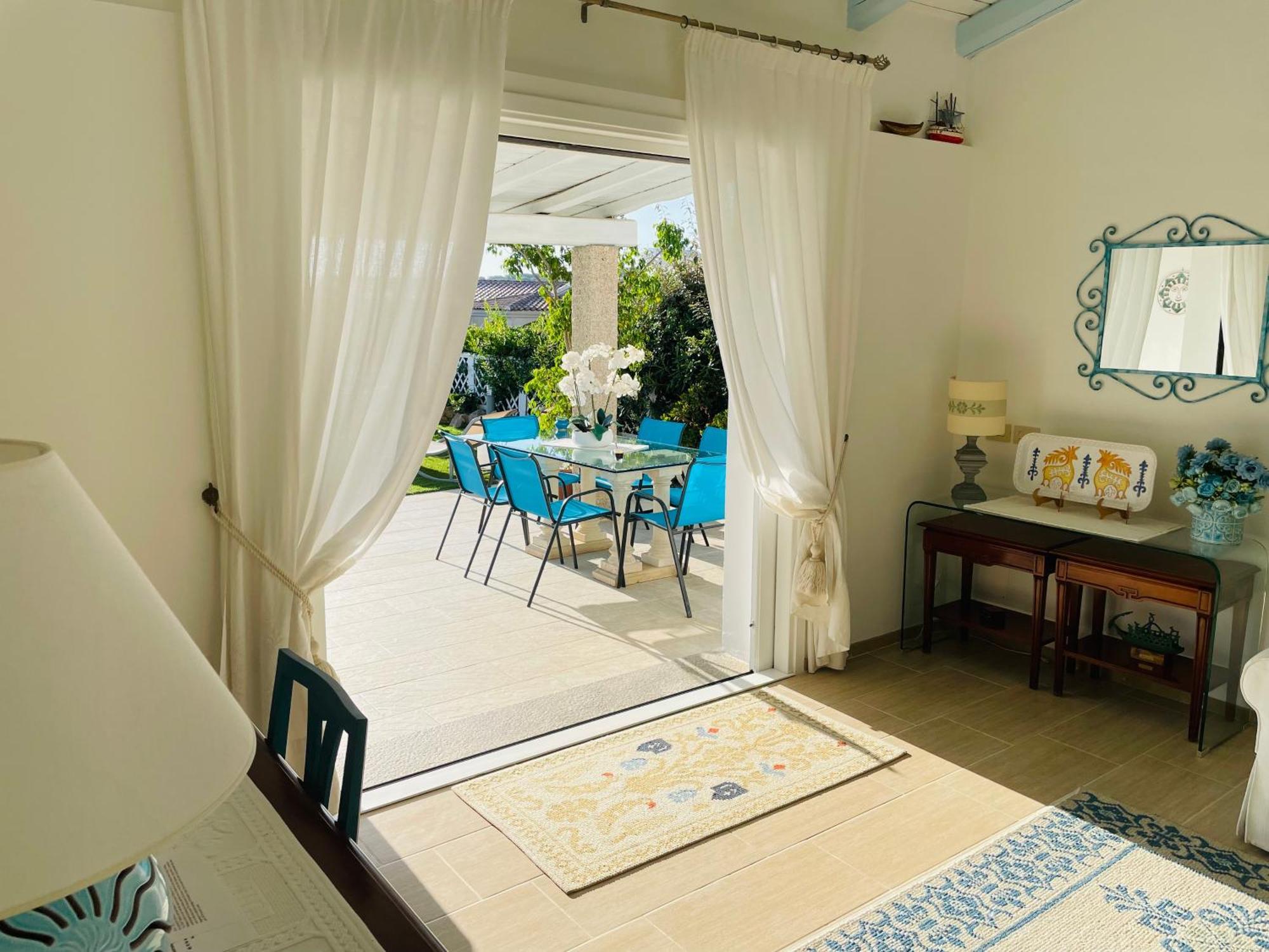 Villa Adel San Teodoro  Exteriör bild