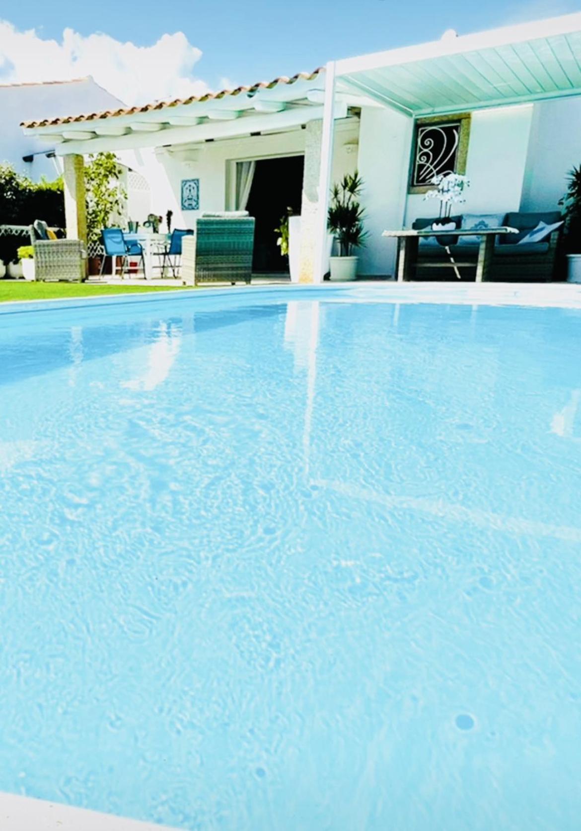 Villa Adel San Teodoro  Exteriör bild